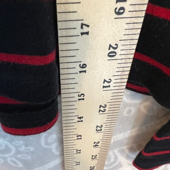 POLO JEAANS CO RALPH LAUREN CHICAGO BULLS RED BLACK TOP SHRUNK FITS AS PETITE L - Picture 5 of 8